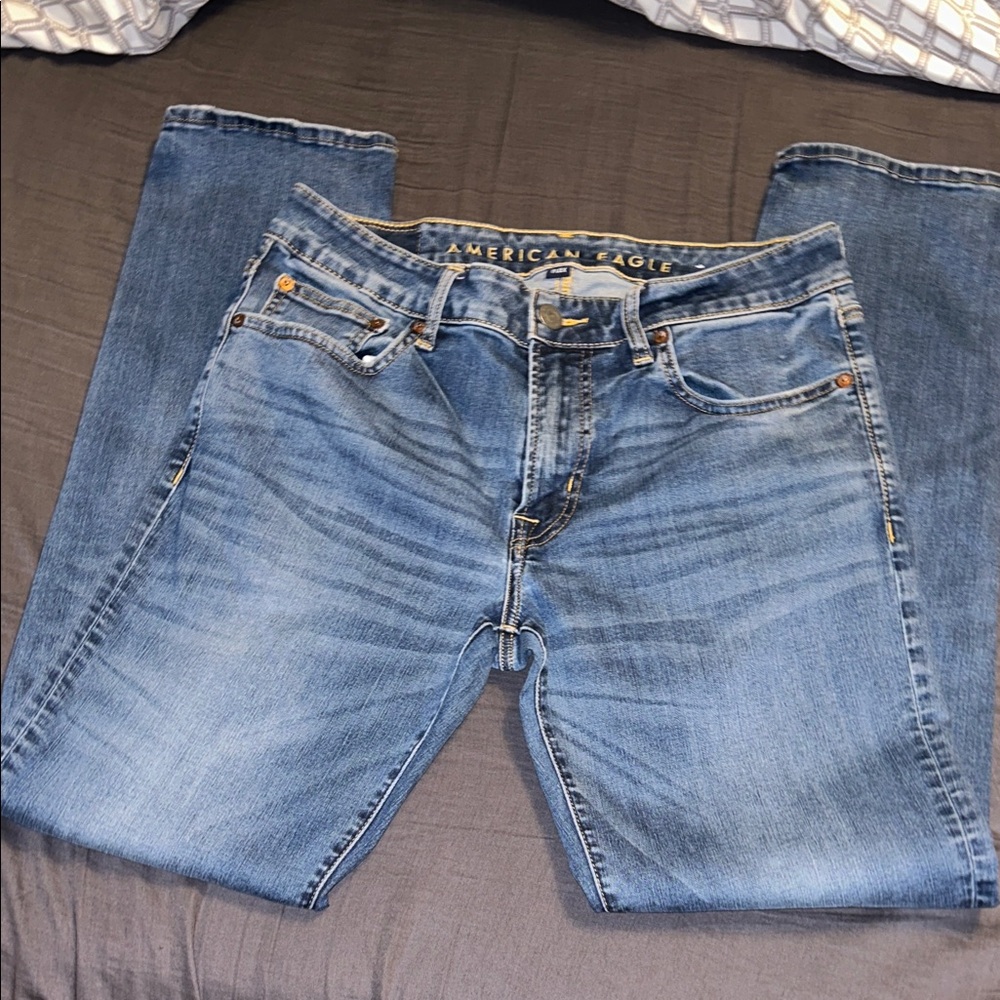 American Eagle Outfitters Men's Light Blue Slim Straight Jeans size 32x32
